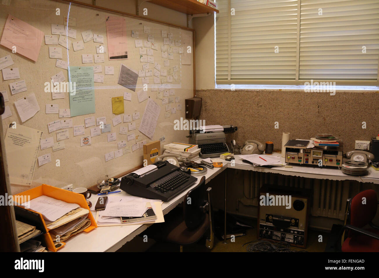 All'interno della vecchia sede del Parlamento a Canberra, ora il Museo della democrazia australiana; premere/area media. Foto Stock