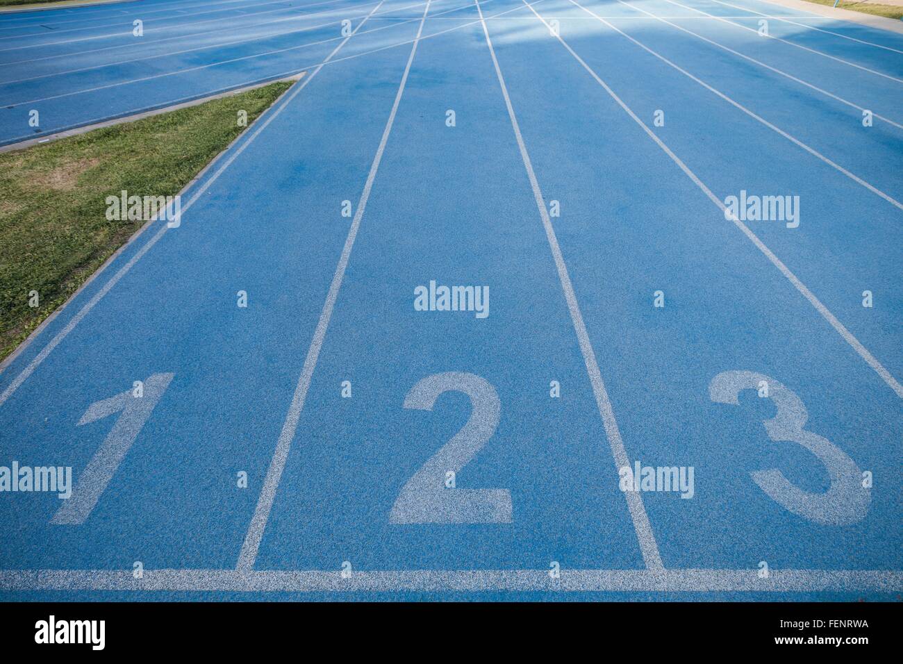 Blu acceso via e i numeri Foto Stock