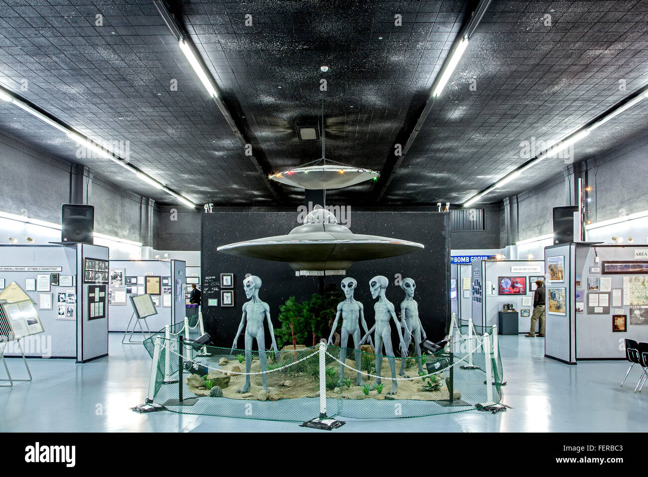 Flying Saucer, UFO e alieni presentano, UFO Museum, Roswell, New Mexico USA Foto Stock