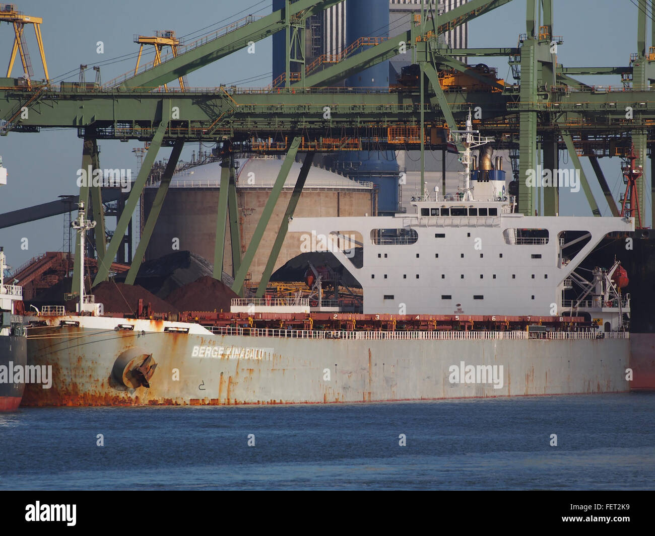 Berge Kinabalu (nave, 2003) l'IMO 9271391 porto di Rotterdam pic1 Foto Stock