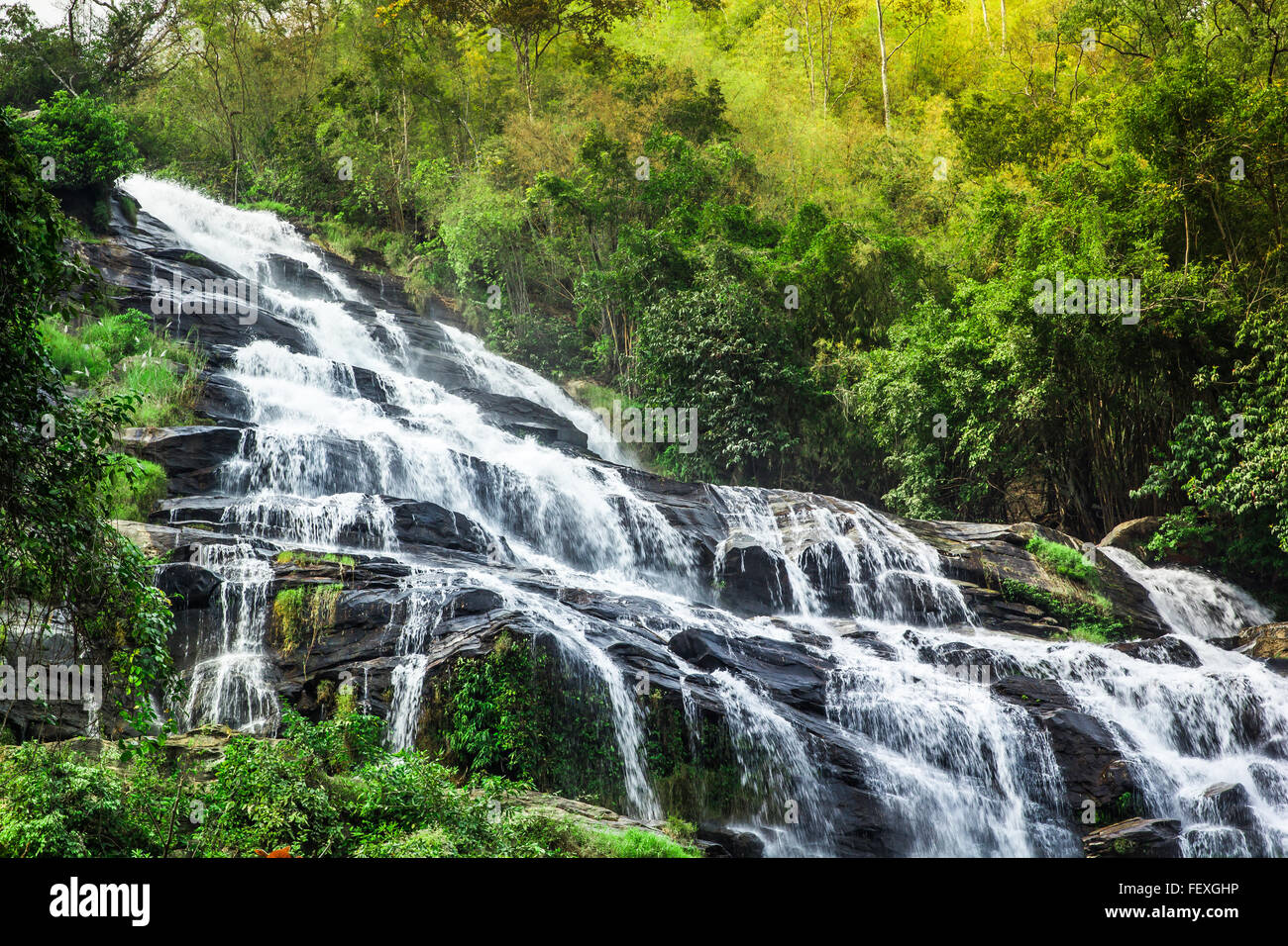 Mae Ya cascata, Chiang Mai, Thailandia Foto Stock