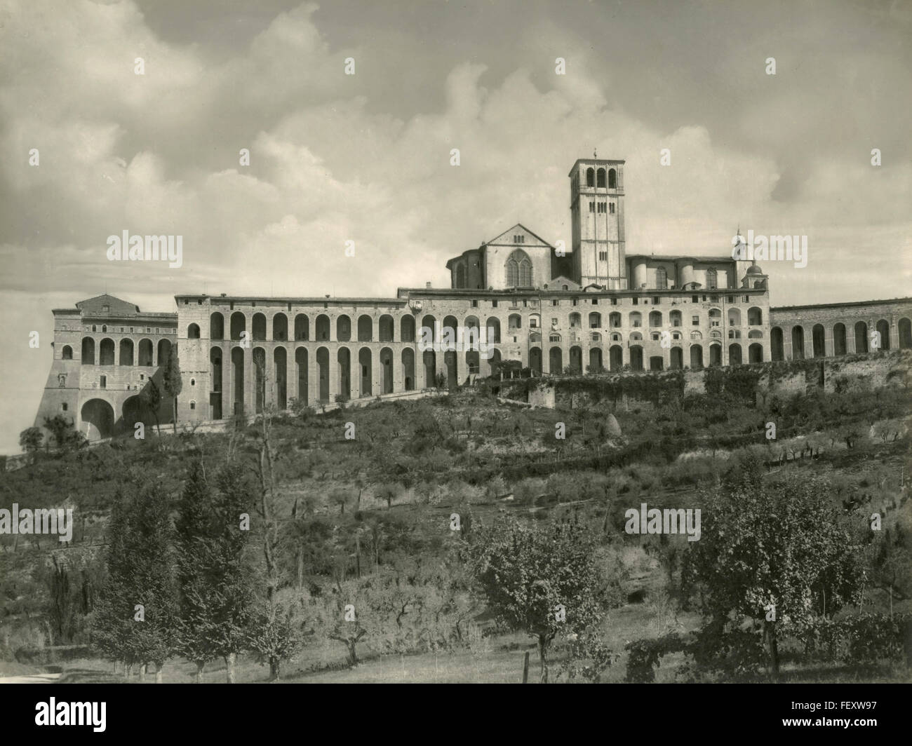 Chiesa e convento di San Francesco, Assisi, Italia Foto Stock