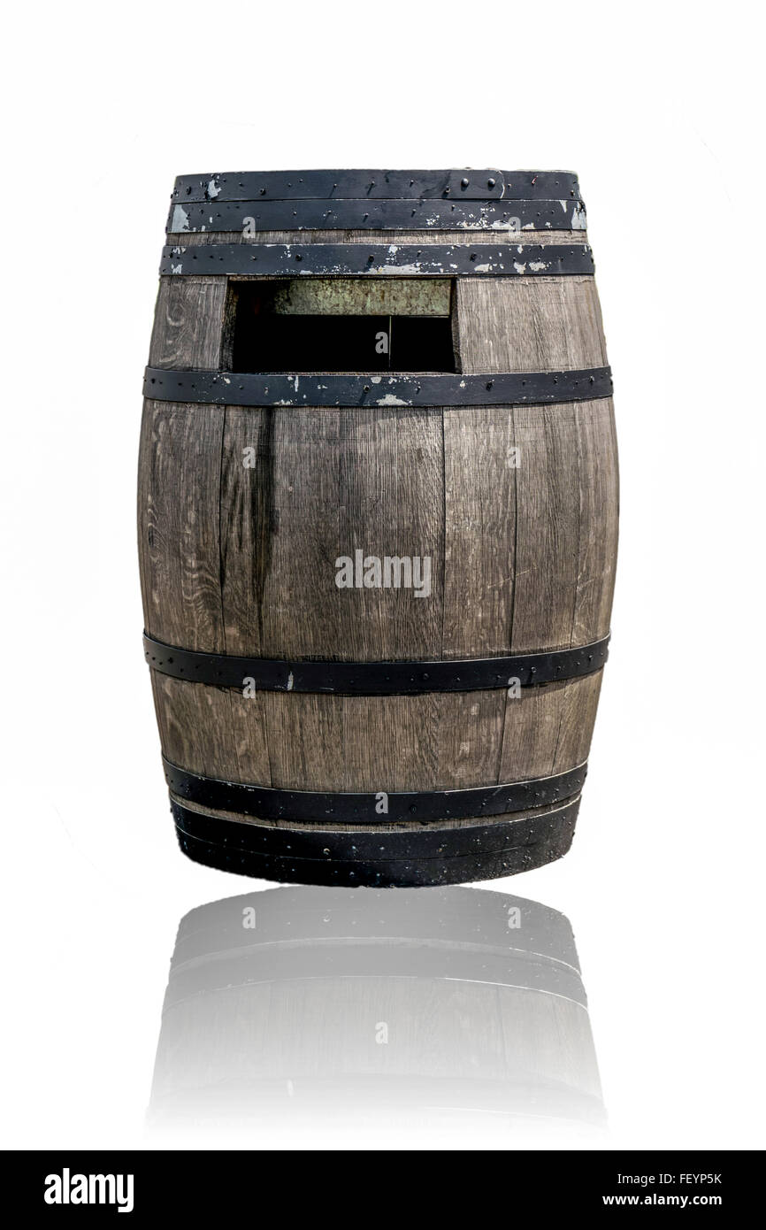 Vecchie botti da vino sul parco. Foto Stock