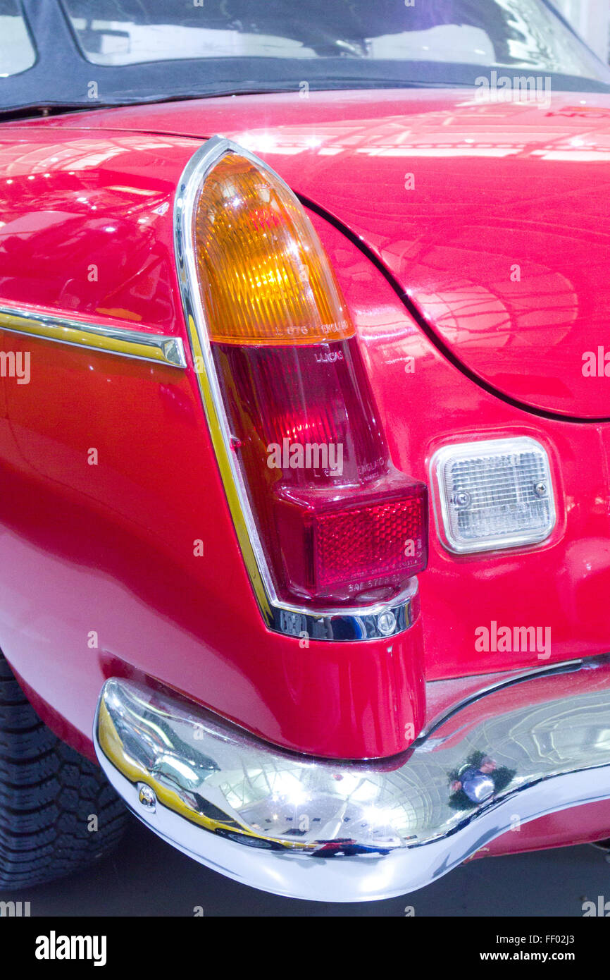 Luci posteriori di un MGB Roadster Classic British Auto sportiva, REGNO UNITO Foto Stock