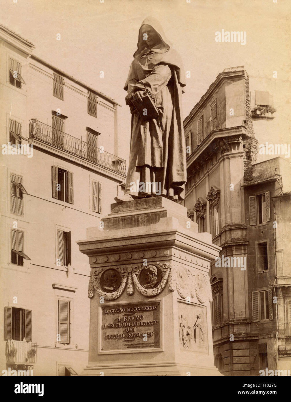 La statua di Giordano Bruno in Campo de' Fiori, Roma, Italia Foto Stock