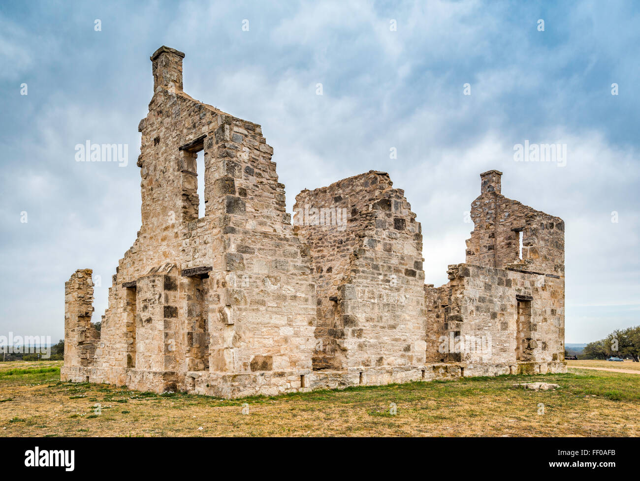 Comandante di quarti, edificio rovinato a Fort McKavett sito storico dello Stato in Fort McKavett, Texas, Stati Uniti d'America Foto Stock