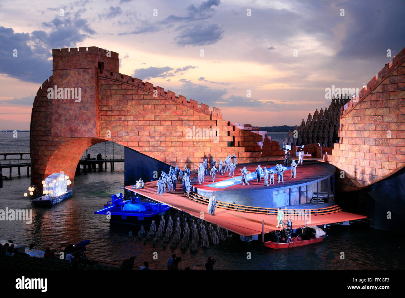 Opera Turandot sul palco galleggiante, il lago di Costanza, Bregenz, Austria Foto Stock