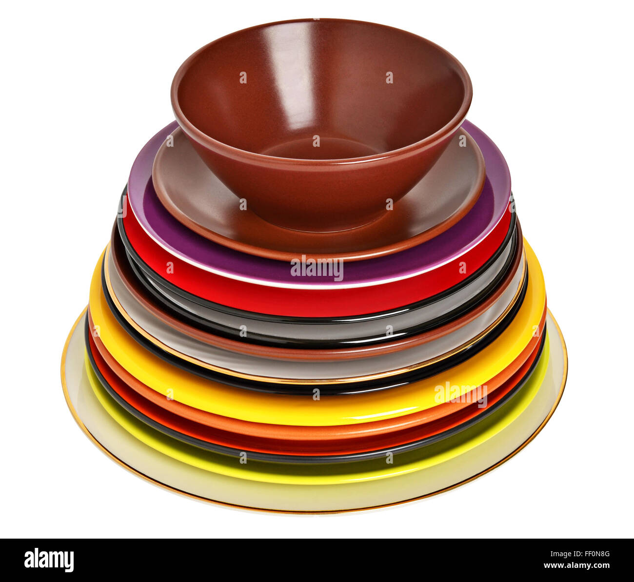 Colore piatti in ceramica isolata su sfondo bianco Foto Stock