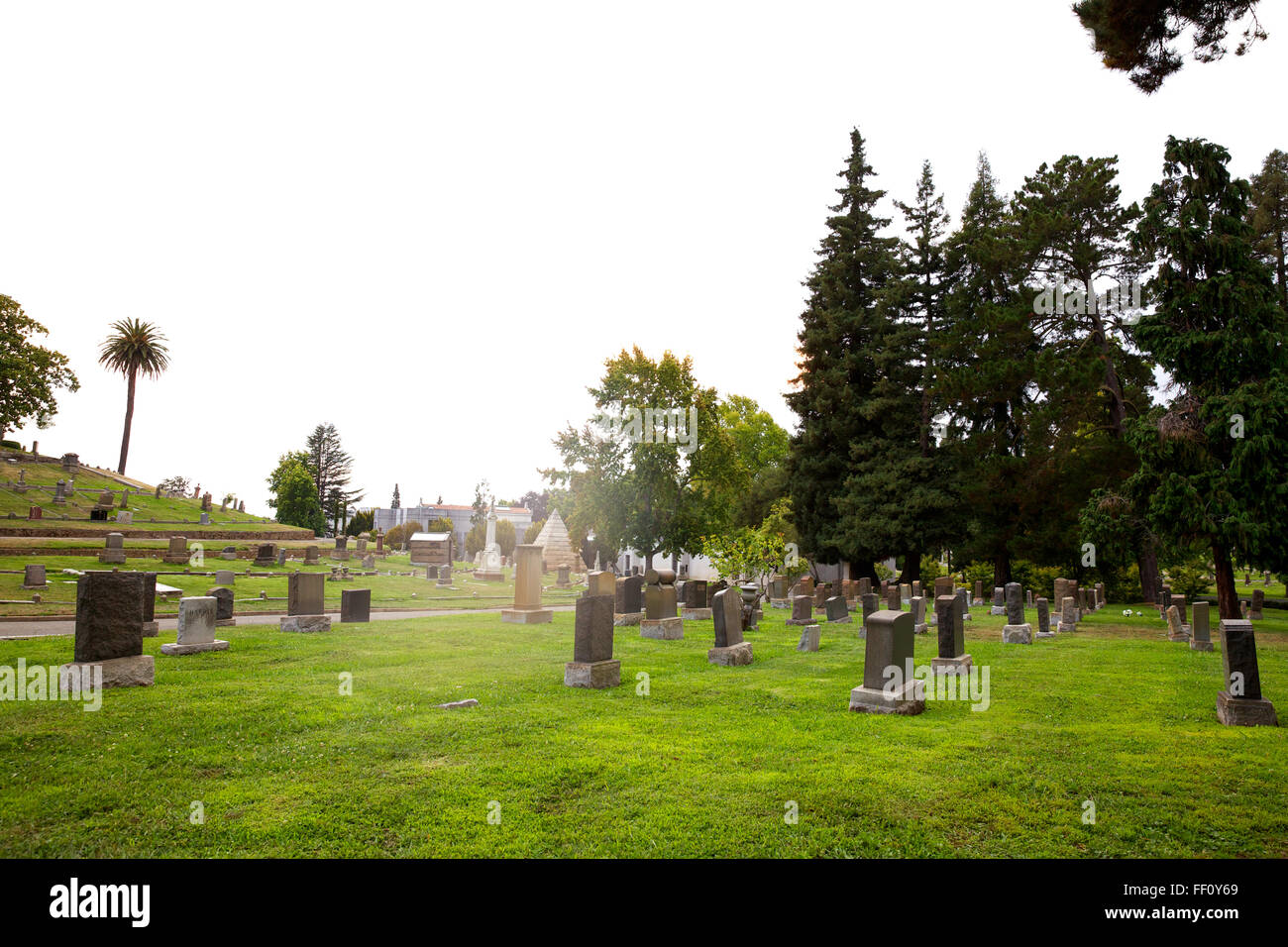 Vista di Mountain View cimitero in Piemonte quartiere di Oakland in California. Foto Stock