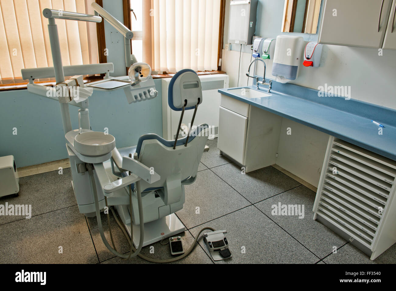 Il reparto dentale entro il chiuso QE II Ospedale, Welwyn Garden City, Hertfordshire. Foto Stock