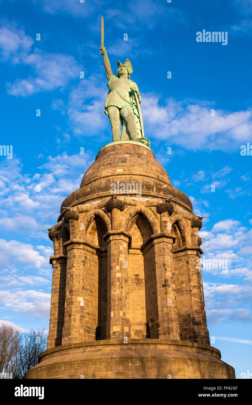L'Europa, in Germania, in Renania settentrionale-Vestfalia, il monumento di Hermann vicino Detmold-Hiddesen, Foresta Turingia [il monumento commemora Foto Stock