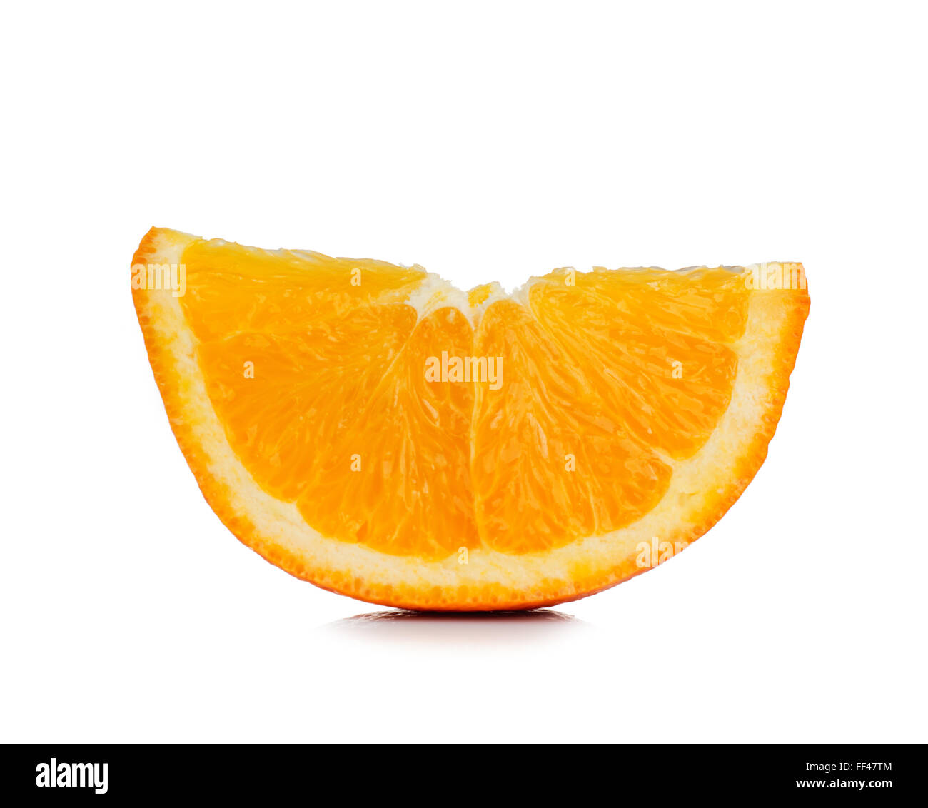 Frutti di colore arancione su sfondo bianco, fresco e succoso Foto Stock