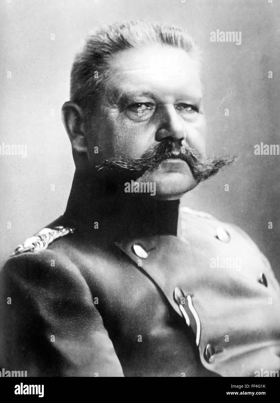 PAUL von Hindenburg (1847-1934) ufficiale dell'esercito tedesco circa 1914 Foto Stock