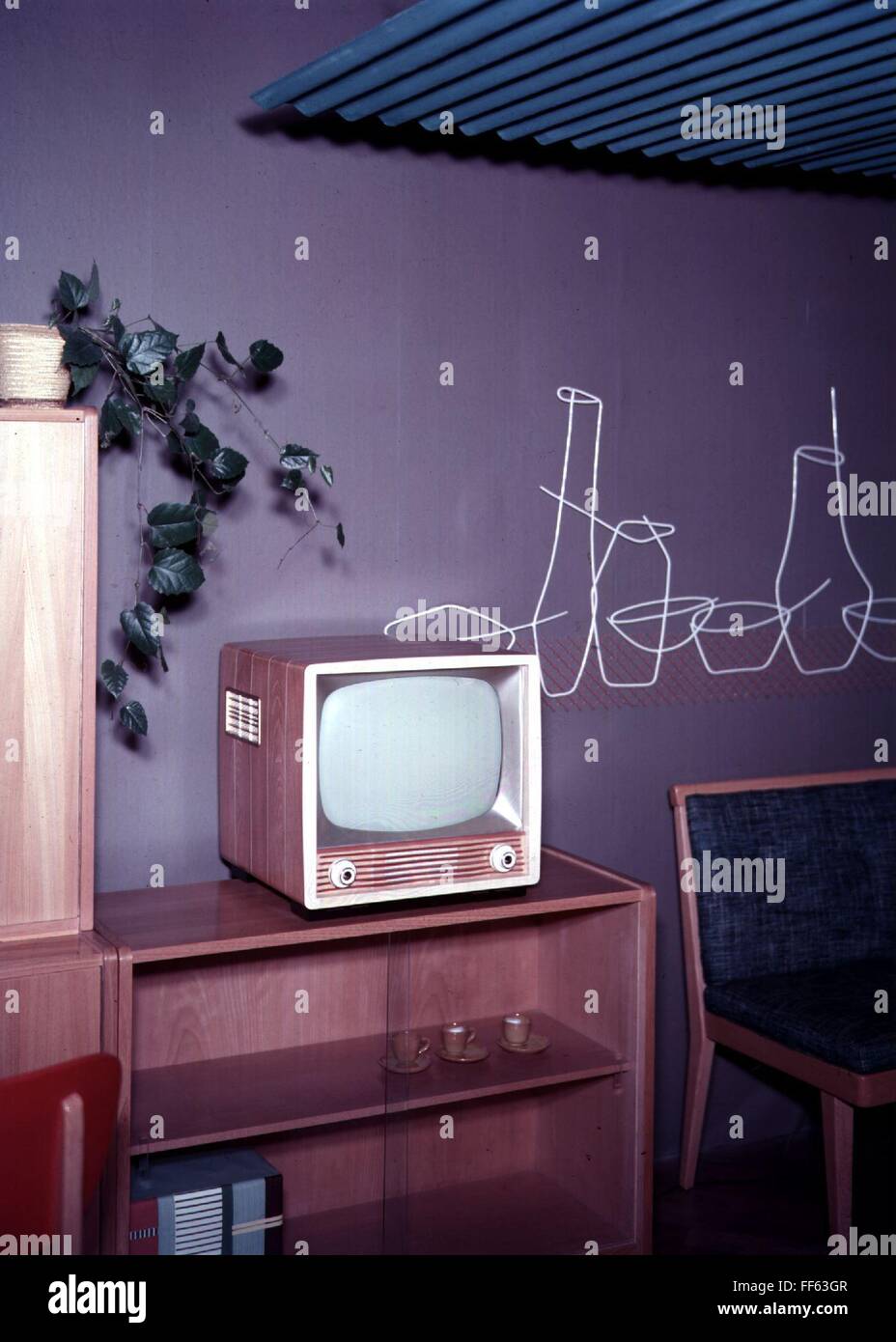 Trasmissione, televisione, televisore in soggiorno, anni '60, , diritti aggiuntivi-clearences-non disponibile Foto Stock