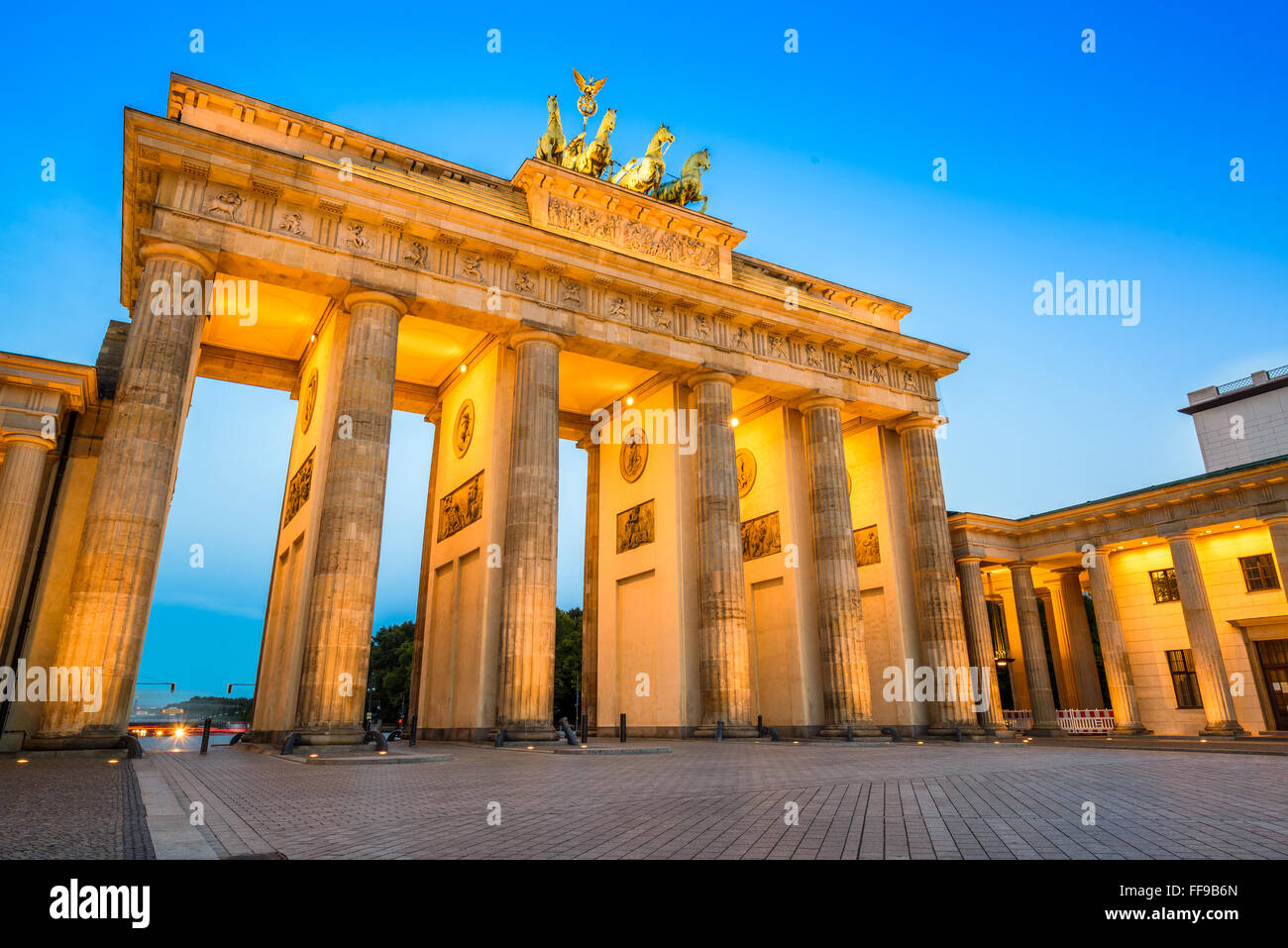 La Porta di Brandeburgo a Berlino, Germania. Foto Stock