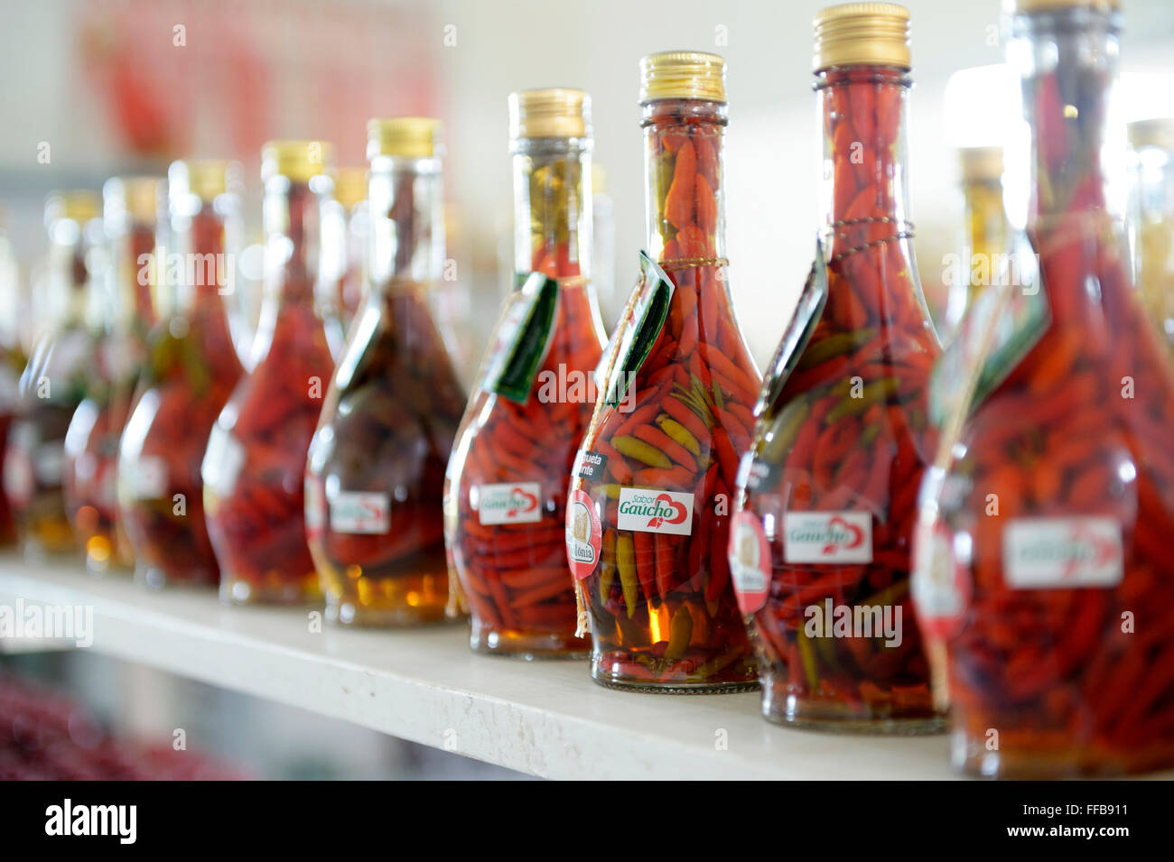 Decapati Chilis (capsicum) in un health food store, Pelotas, Rio Grande do Sul - Brasile Foto Stock