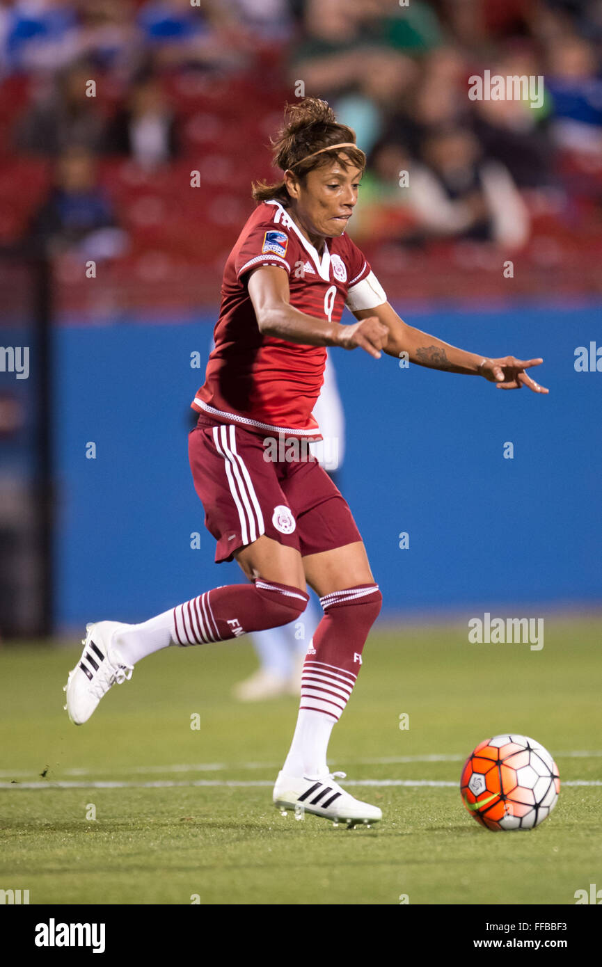 Frisco, Texas, Stati Uniti d'America. 10 Febbraio, 2016. Messico avanti Maribel Dominguez (9) durante la partita tra Puerto Rico e Messico durante la CONCACAF 2016 Qualificazione Olimpica campionato a Toyota Stadium, in Frisco, Texas. Shane Roper/CSM/Alamy Live News Foto Stock