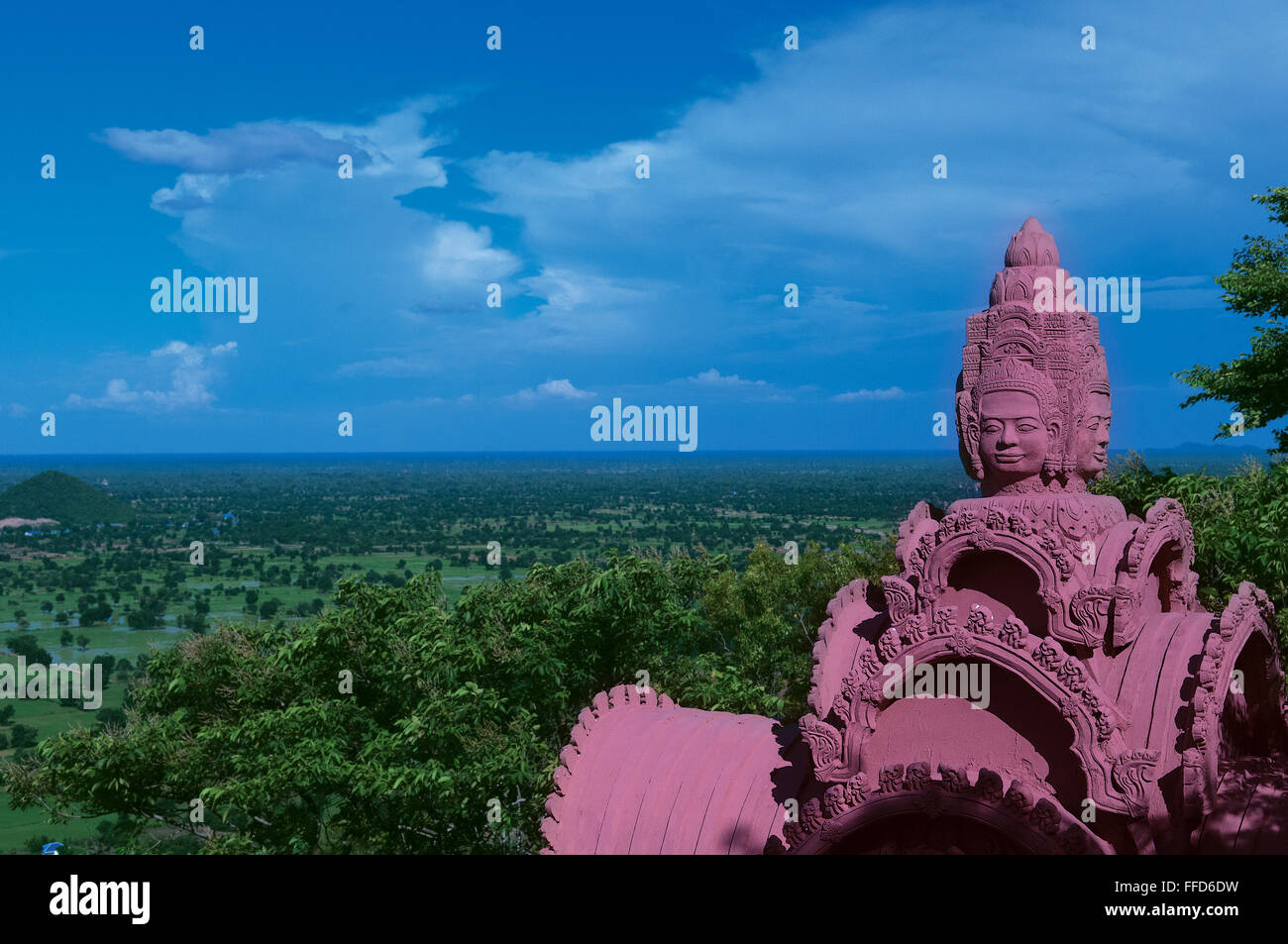 La vista da Phnom Sampeau, Battambang Provincia, Cambogia. Credito: © Kraig Lieb Foto Stock