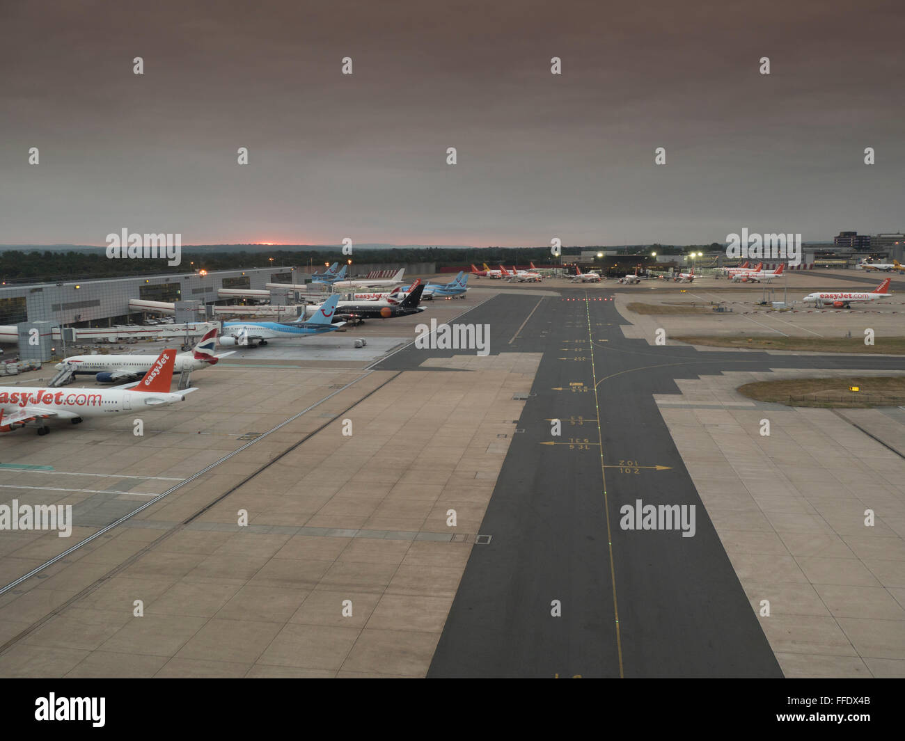 Regno Unito, Inghilterra, Gatwick airport area di rullaggio Foto Stock