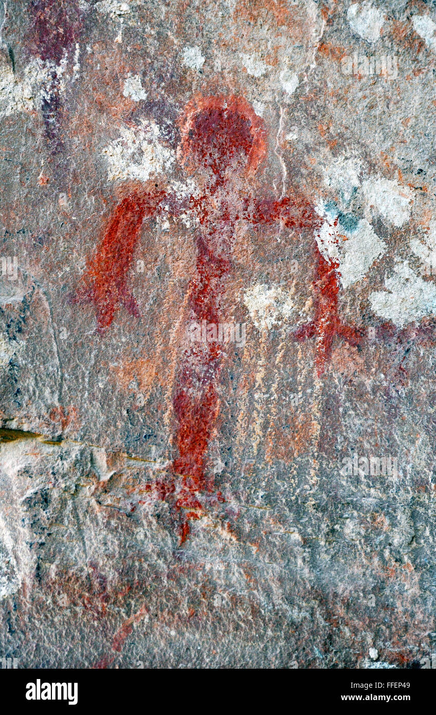 Nativi americani popolo Sinagua pittogrammi disegnato o dipinto sulla parete di roccia, Prehistoric rock art,scene di caccia,cerimonia religiosa Foto Stock