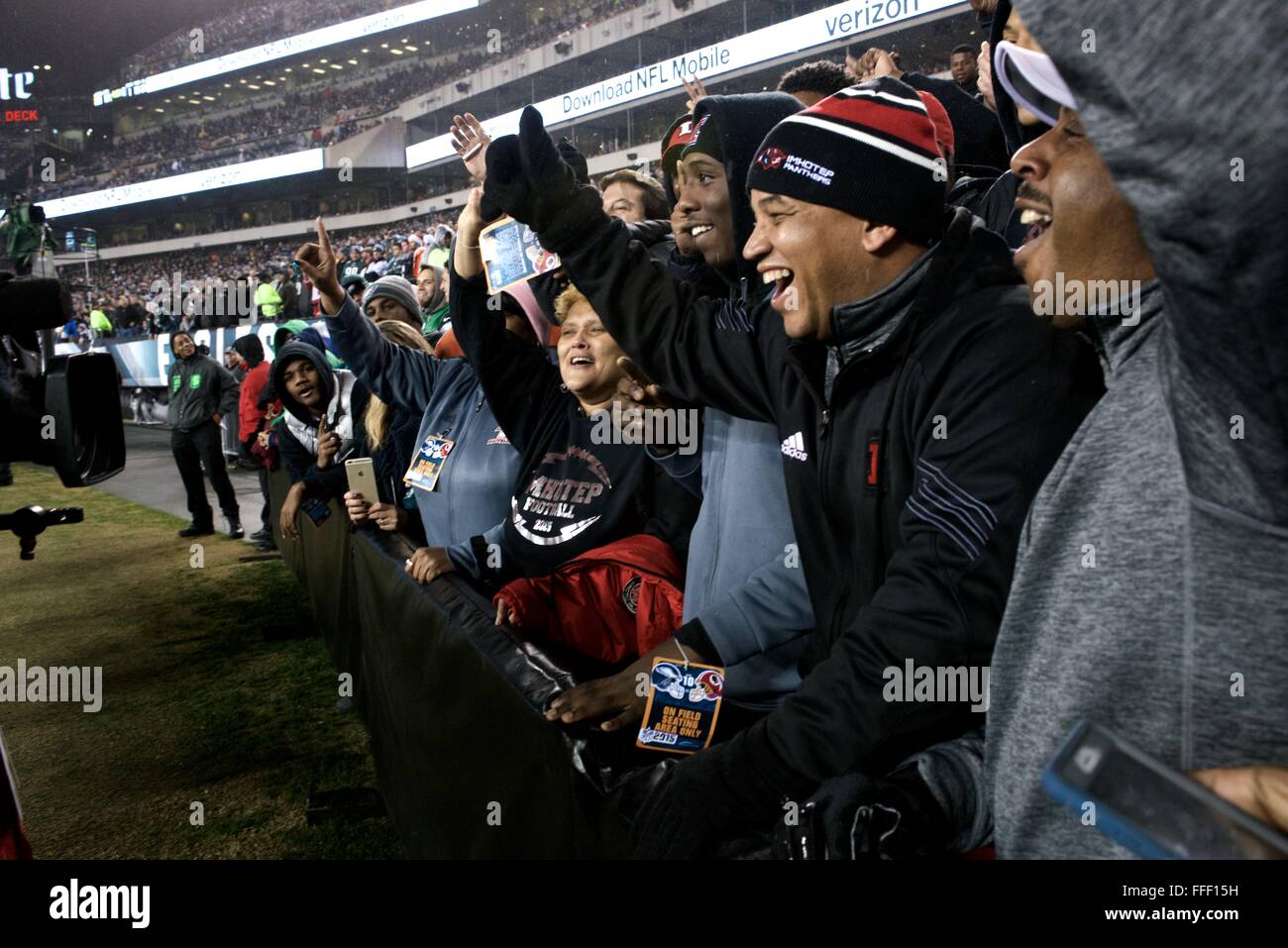 HS Football Stato e pop Warner Nat' champions frequentare il NFC East Div dic. 26, 2015 Redskins vs. Eagles gioco in Philadelphia Foto Stock