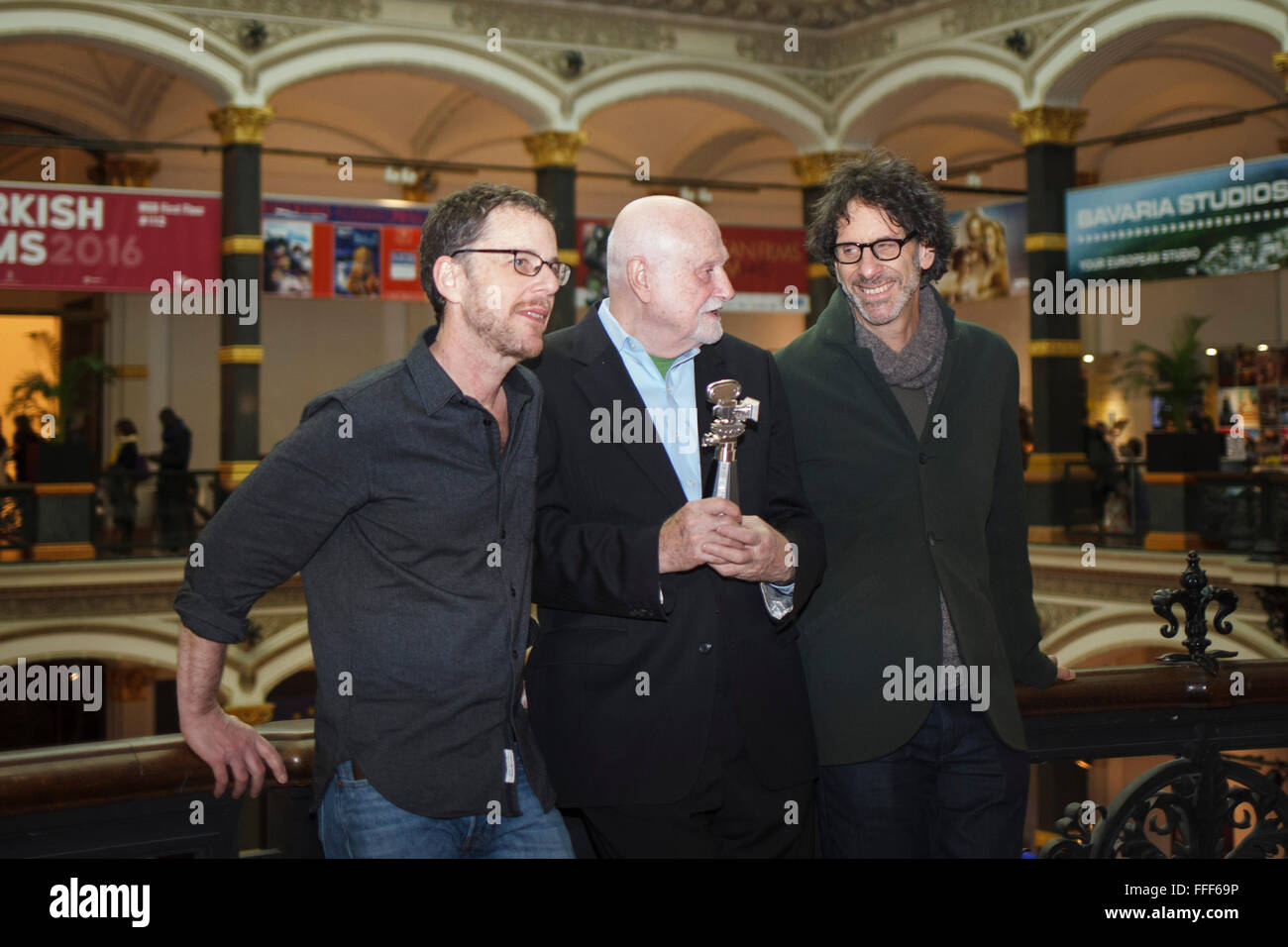 Berlino, Germania. 12 Feb, 2016. Ben Barenholtz si è aggiudicato la Berlinale fotocamera su Venerdì, 12 febbraio 2016 alle ore 14.30 al cinema presso il Martin-Gropius-Bau, con i fratelli Coen in frequenza. Credito: Odeta Catana/Alamy Live News Foto Stock