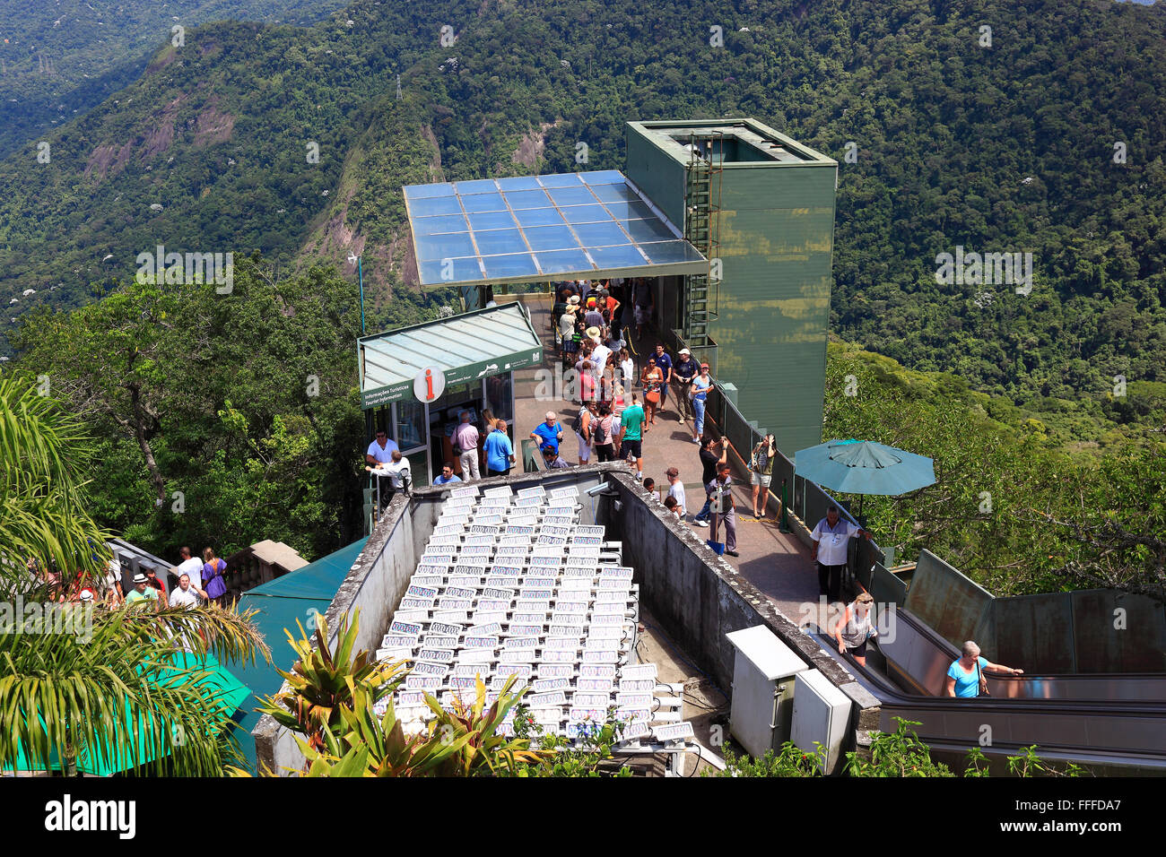 Sulla sommità del monte Corcovado Rio de Janeiro, Brasile Foto Stock