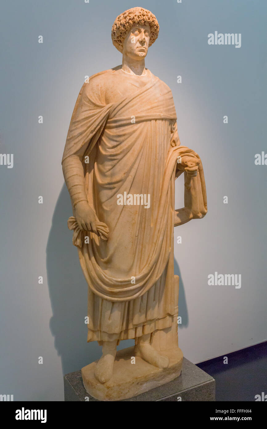 Scultura ellenistica nel museo di archeologia, Aphrodisias, Aydin  Provincia, Turchia Foto stock - Alamy