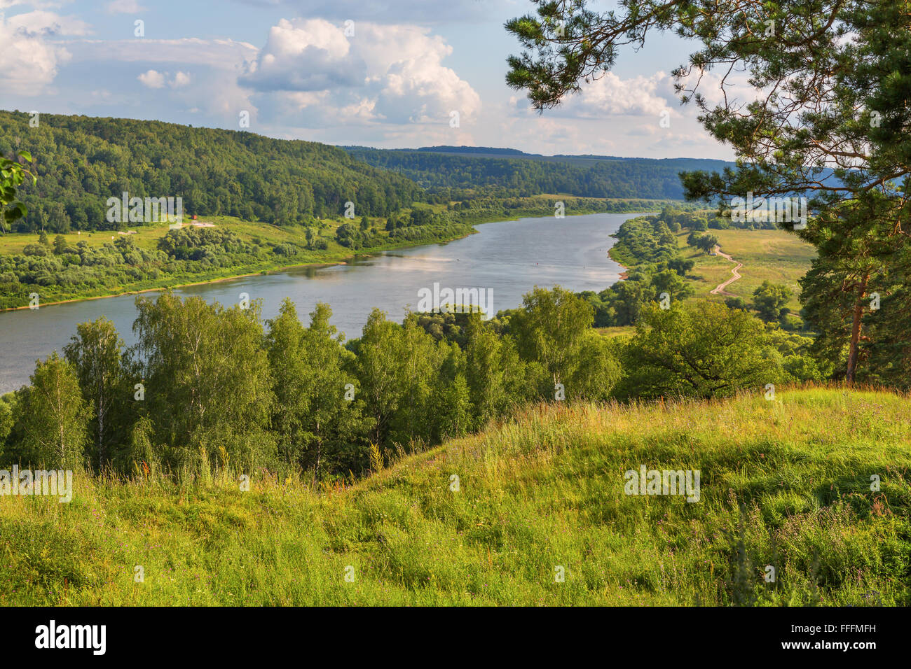 Vista del fiume Oka, Aleksin, Tula Regione, Russia Foto Stock