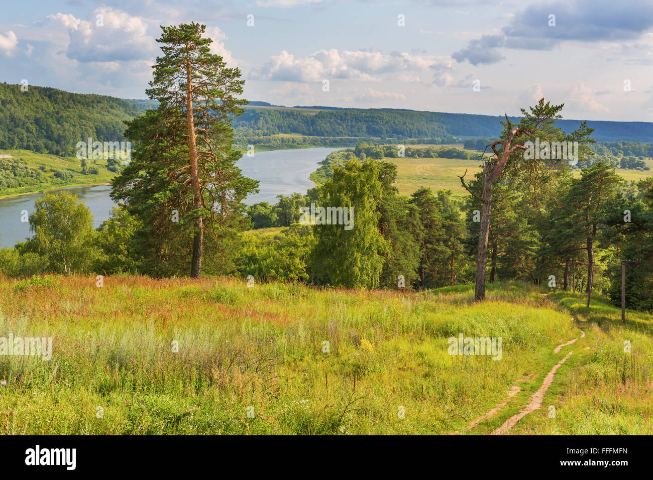 Vista del fiume Oka, Aleksin, Tula Regione, Russia Foto Stock