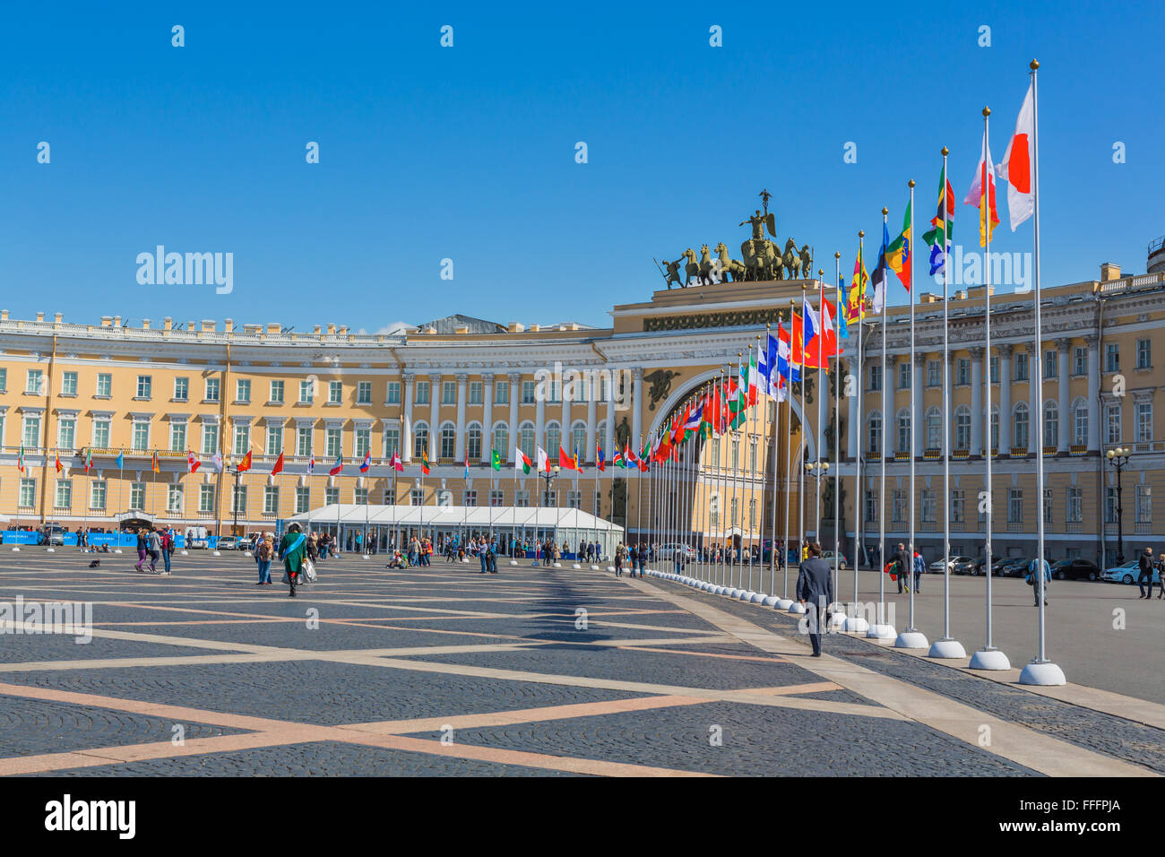 General Staff Building, la piazza del Palazzo, San Pietroburgo, Russia Foto Stock