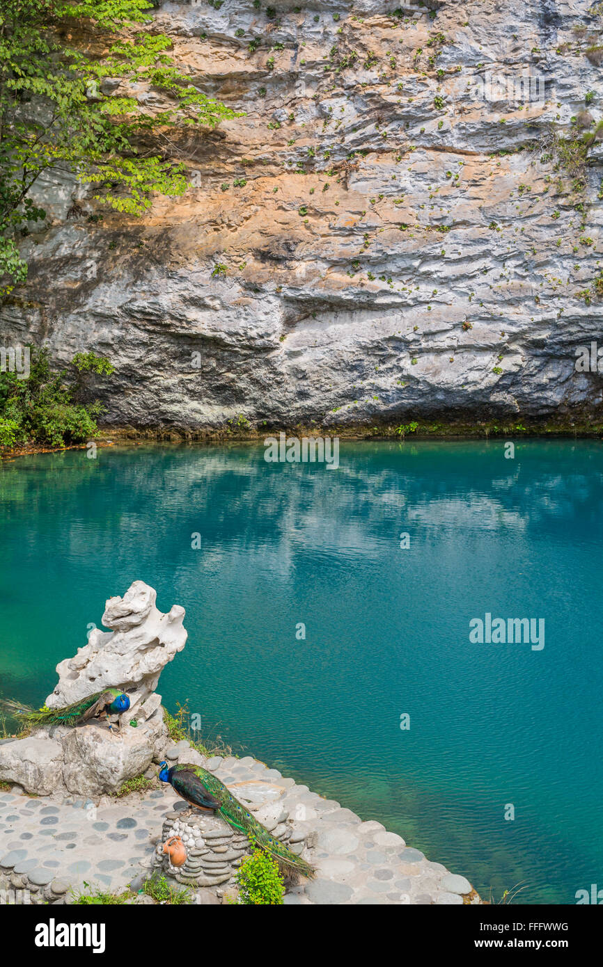 Blue mountain lake, Abkhazia, Georgia Foto Stock