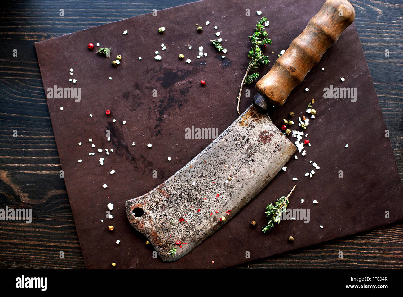 Carne Vintage cleaver. Coltello da cucina ax- immagine Stock Foto Stock