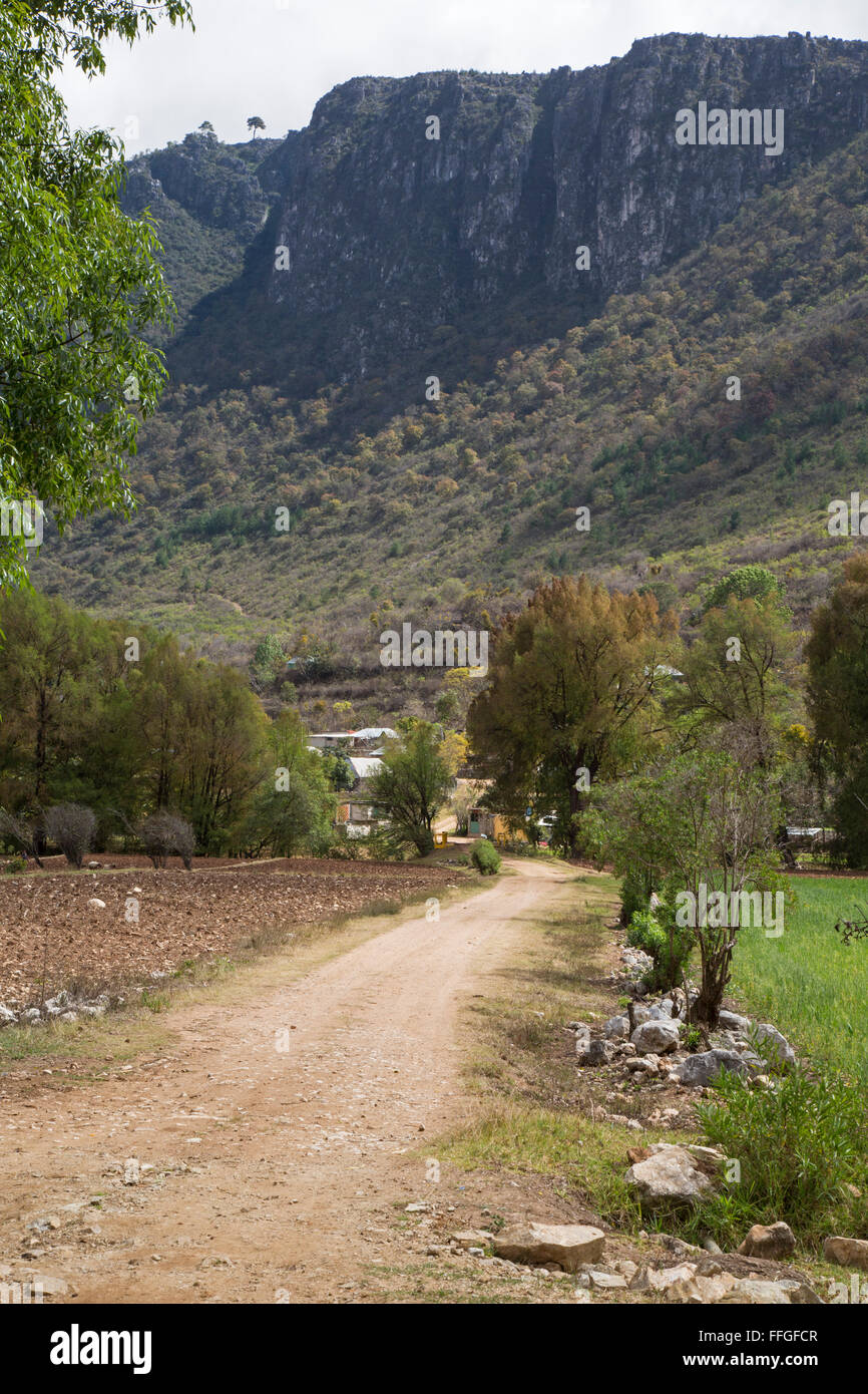 Santiago Apoala, Oaxaca, Messico - Il villaggio di Apoala, un piccolo paese di montagna abitato dal Mixtec gruppo etnico. Foto Stock