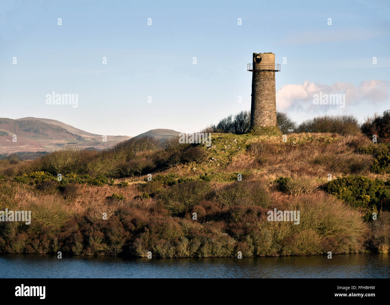 Resti del faro di pietra. Hodbarrow, Millom, Cumbria, England, Regno Unito, Europa. Foto Stock