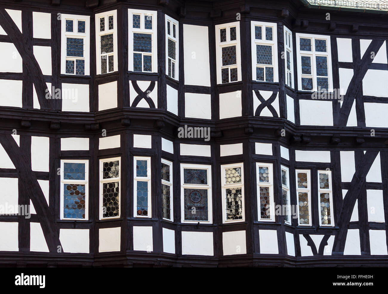 Casa in legno e muratura in bianco e nero in Alsfeld, Germania Foto Stock