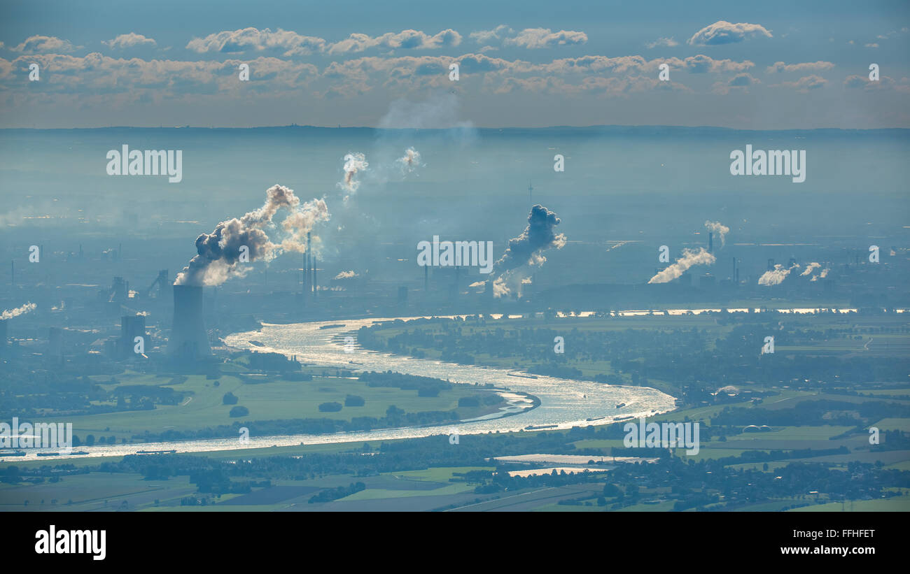 Vista aerea, Reno meandro del Voerde Duisburg e visto da Rheinberg, corso del Reno, regione del Basso Reno idillio,paesaggi industriali Foto Stock