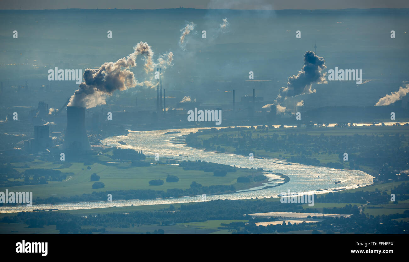 Vista aerea, Reno meandro del Voerde Duisburg e visto da Rheinberg, corso del Reno, regione del Basso Reno idillio,paesaggi industriali Foto Stock