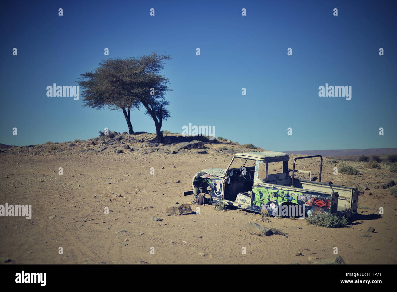 Bella vintage offroad auto in Marocco vicino a Mhamid Foto Stock