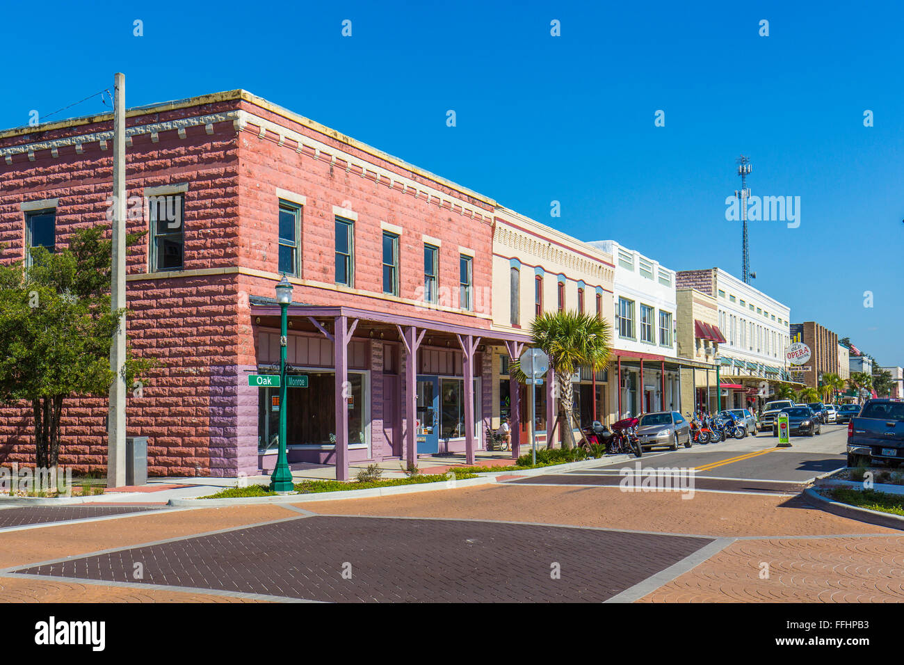 Quartiere del centro storico listato sul Registro Nazionale dei Luoghi storici di antiche città dello shopping di Arcadia Florida. Foto Stock