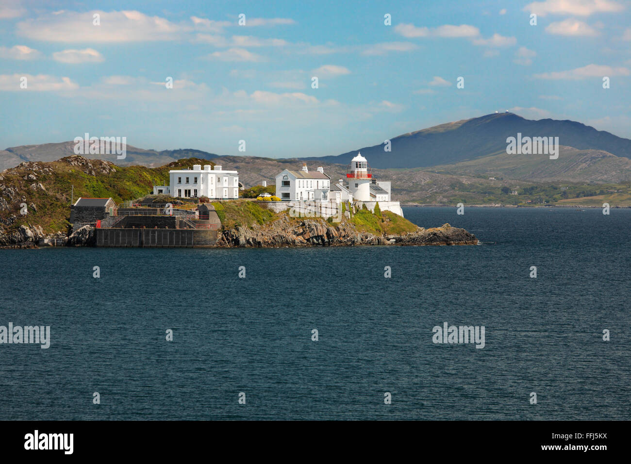 Faro all'Crookhaven Bay sulla penisola di Mizen, County Cork, Irlanda Foto Stock