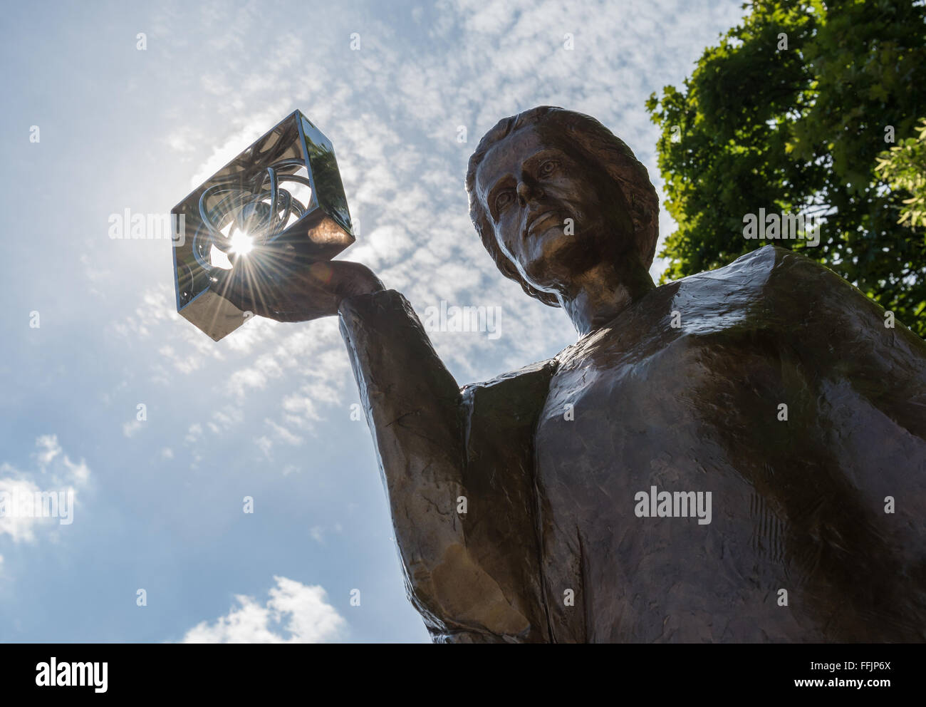 Un monumento di lucidare il fisico e chimico, prima donna a vincere un premio Nobel - Marie Sklodowska Curie a Varsavia, Polonia Foto Stock