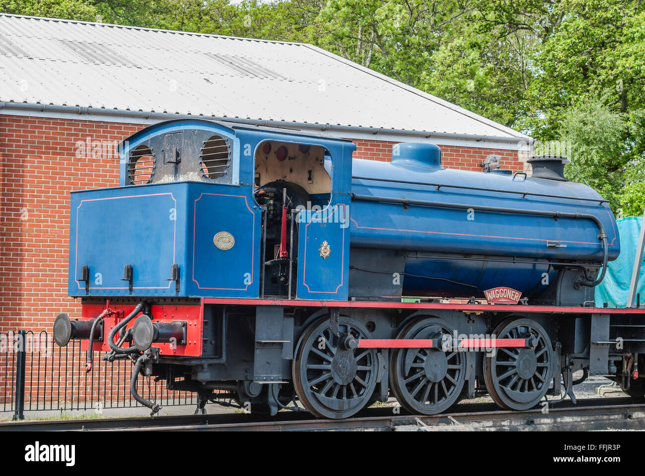 Treno storico sul display alla stazione Havenstreet Isle of Wight Steam Railway Line, Sud Est Inghilterra Foto Stock