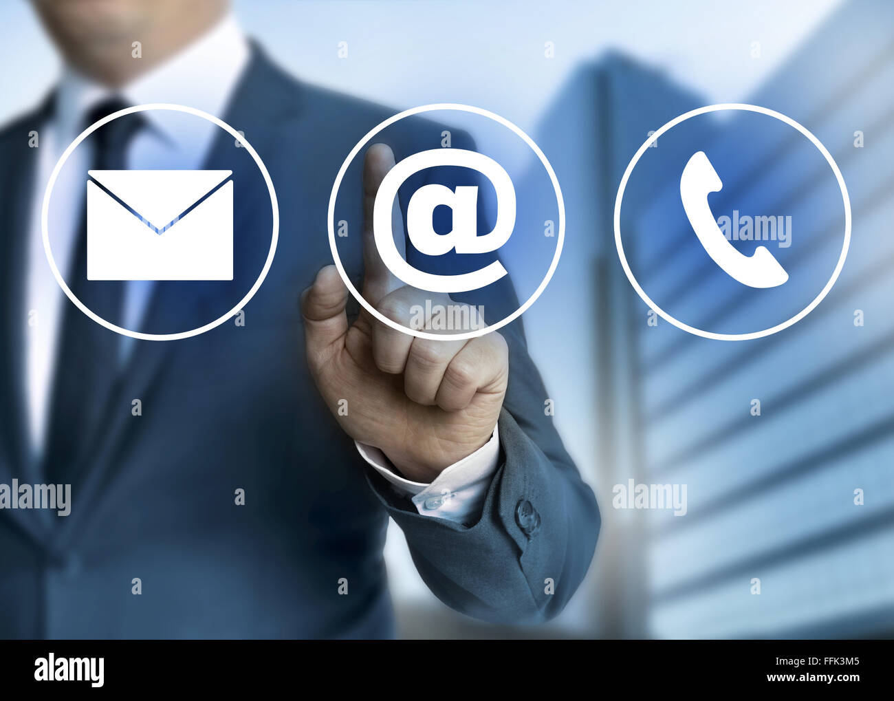 Contatto e-mail, lettera e concept phone. Foto Stock