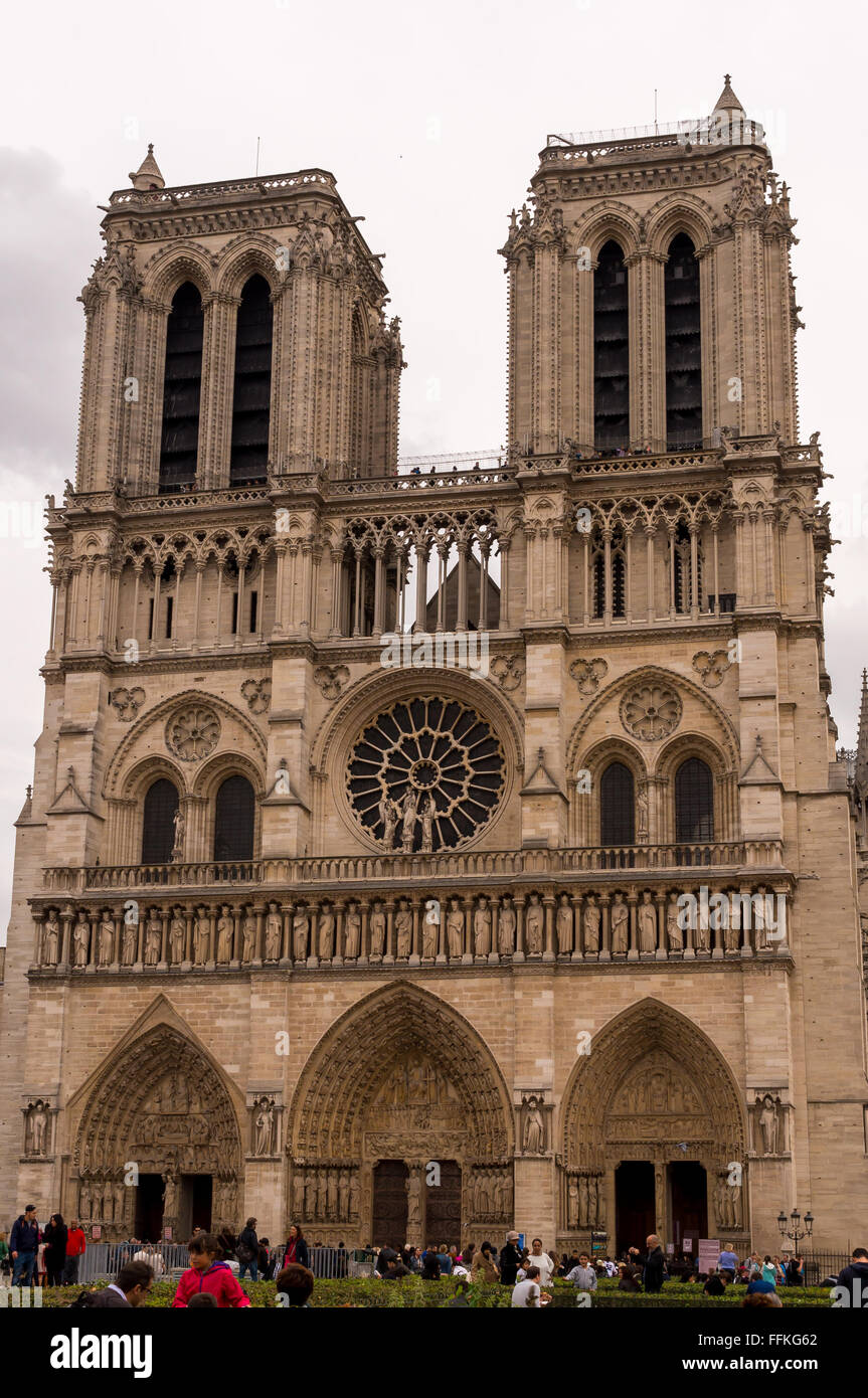 La cattedrale di Notre Dame di Parigi, facciata ovest Foto Stock