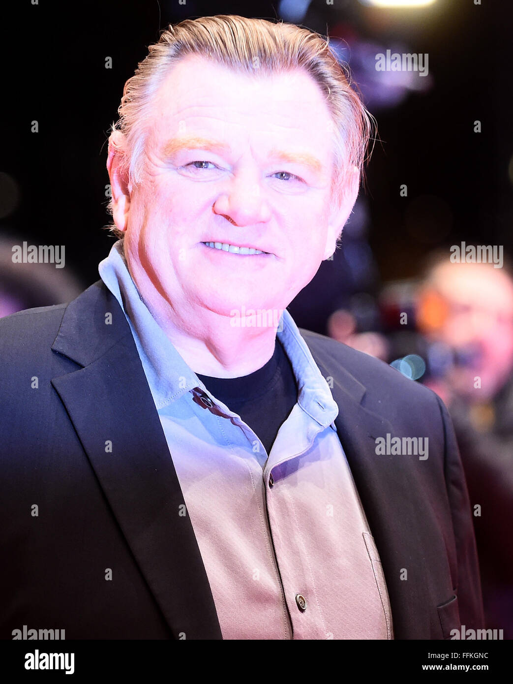 Berlino, Germania. 15 Feb, 2016. 66° Festival Internazionale del Cinema di Berlino, Germania, 15 febbraio 2016. Premiere "Jeder stirbt fuer sich allein' ('Alone in Berlin"): Attore Brendan Gleeson. Il film corre in concorso alla Berlinale. La Berlinale corre dal 11 febbraio al 21 febbraio 2016. Foto: GREGOR FISCHER/dpa/Alamy Live News Foto Stock