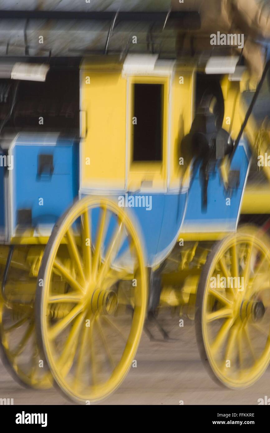 Tucson, Arizona, Stati Uniti. Xvii Feb, 2013. Carro antico quando le ruote girano durante la preparazione per il Tucson rodeo parade, Stati Uniti © David H. pozzetti/ZUMA filo/Alamy Live News Foto Stock