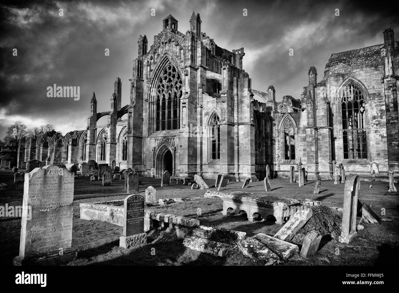 Rovine di Melrose Abbey, Scottish Borders, Regno Unito Foto Stock