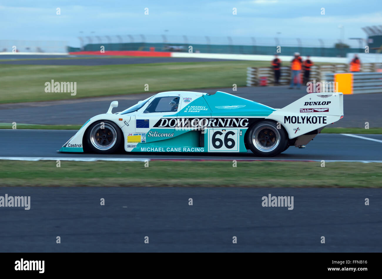 Un Emka 84C competere nel gruppo C gara a Silverstone 2015 Classic. Foto Stock