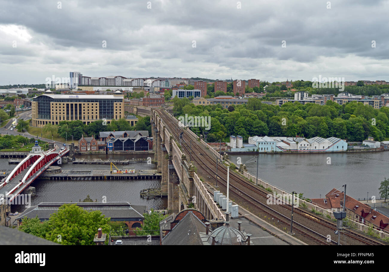 Viste di Newcastle upon Tyne Bridge/stazione Foto Stock